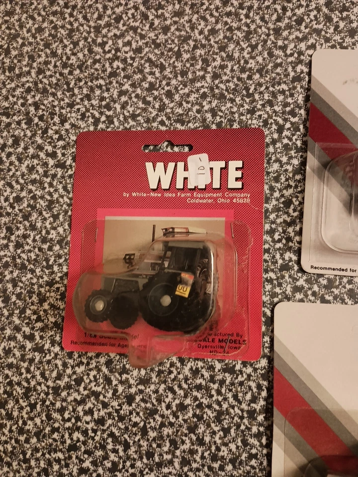 Lot Of 7 1:64 Die-cast White Farm Equipment Tractors - Image 2 of 4