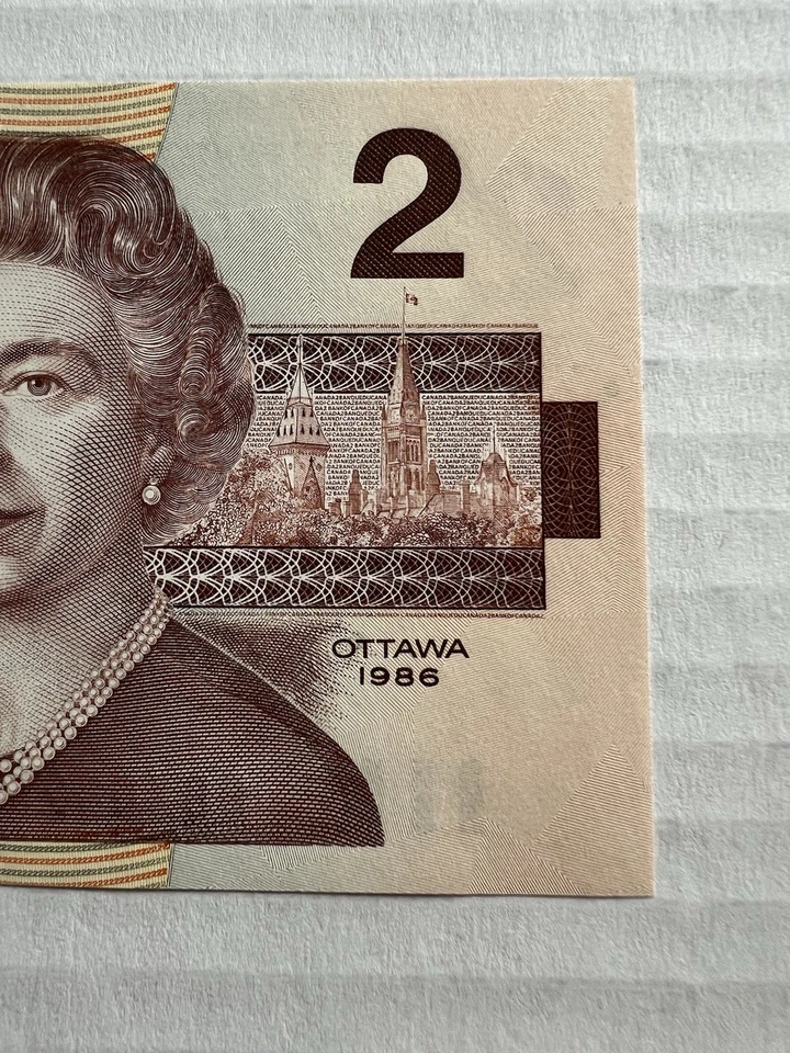 1986 UNC Canada Replacement Note $2 Bill Thiessen/Crow BBX 08225659 - Image 3 of 4