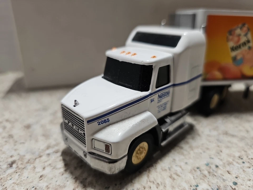 Penjoy Nestle And Kerns Tractor Trailer 1:64 Scale Diecast Promo Model Winross - Image 2 of 4