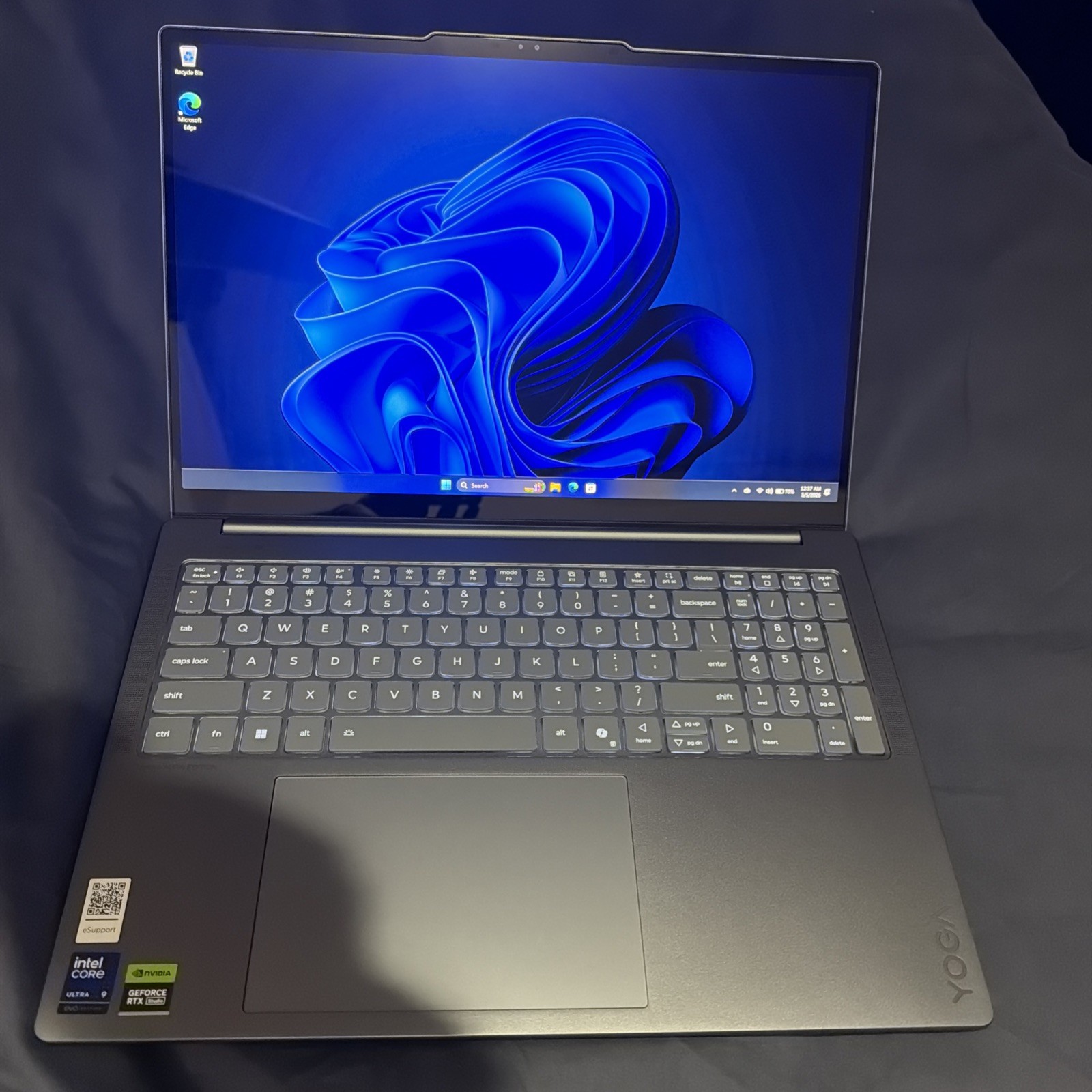 LenovoYogaPro9iAuraEdition16″IntelUltra9285H32GB1TBSSDHD120hz,16