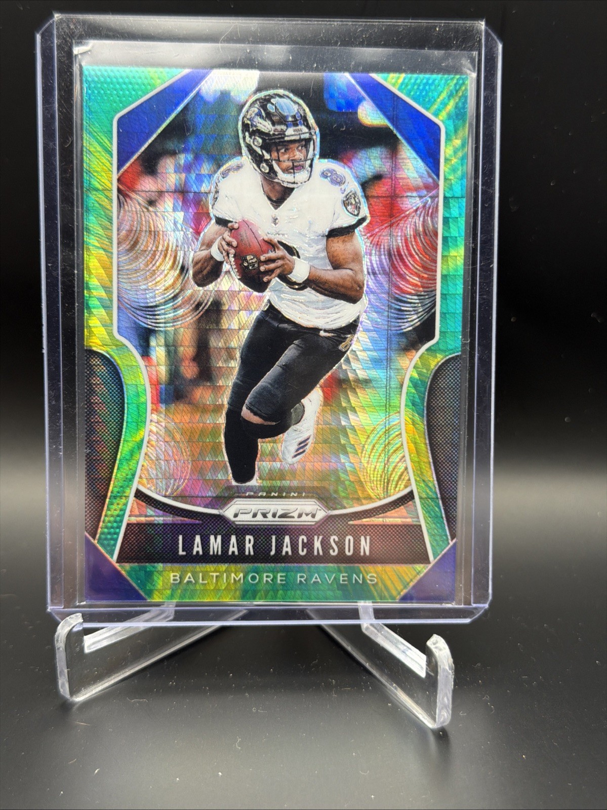 2019 Panini Prizm - Lamar Jackson #71 Hyper Prizm /175