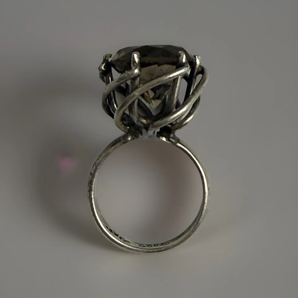 Anillo de cuarzo ahumado vintage Taxco GT-25 plata esterlina renacimiento victoriano México Foto 2 de 4
