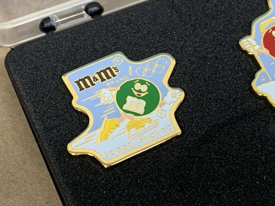 Vintage 1992 M&M's Olympic Games 6pc Collectible Pin Set in Acrylic Display Case - Image 3 of 4