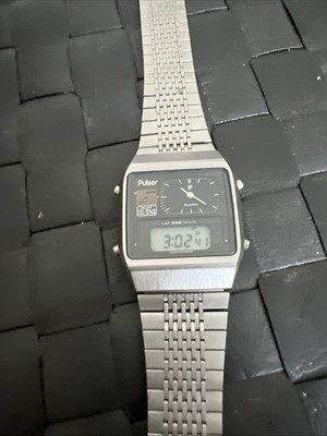 Vintage PULSAR Y651-5030 Ana-Digi Dual Time vintage wristwatch rar Bastler