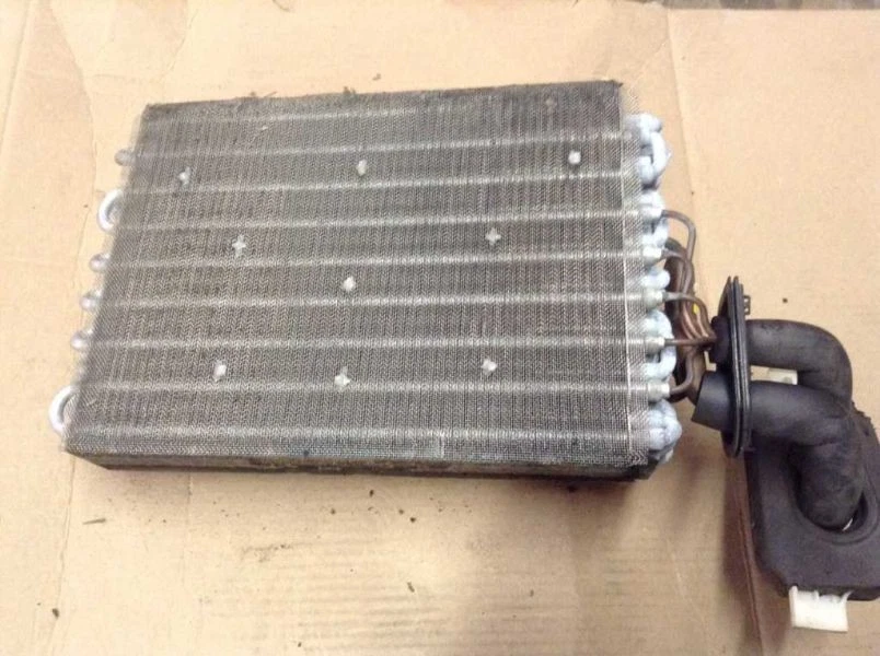 Evaporador de aire acondicionado compatible con 89 90 91 Mercedes Benz 300E 300CE 300TE Foto 4 de 4