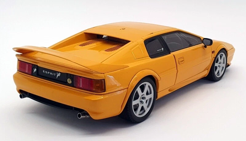 Autoart 1/18 Scale Model Car 75313 - Lotus Espirit V8 - Yellow, coche escala 1/18 - Vimarsana News