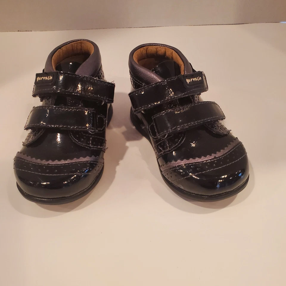 Zapato Garvalin charol negro para niños pequeños talla 20 (4-5) Foto 3 de 4