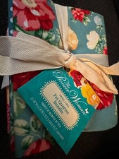 B3 Pioneer Woman Fabric Fat Quarter Bundle Choice of 4 patterns. FREE SHIPPING