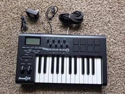 M-Audio Axiom 25 USB MIDI Keyboard Controller w/ Power Adapter & Cables Tested W
