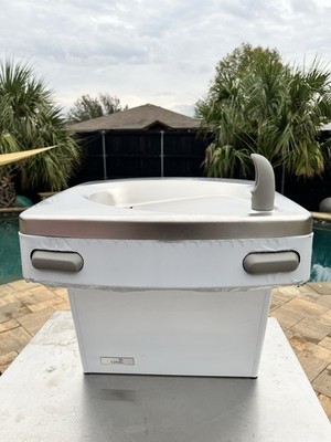 OASIS Drinking Water Fountain Wall Mount Refrigerated In Stainless NEW Open Box