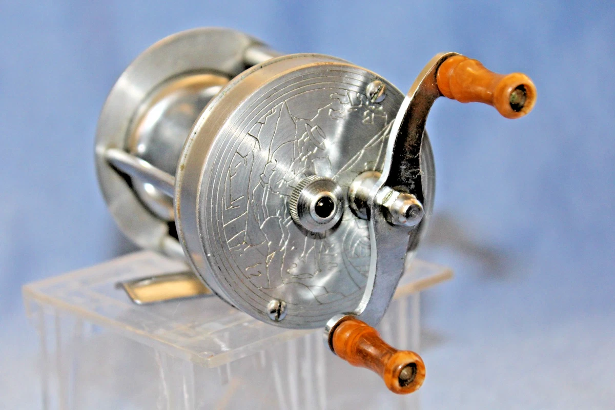 fake fishing lures Mr Supplies Humpty Dumpty Boxfish Model:Left Handed 9KM Fishing Hooks Saltwater