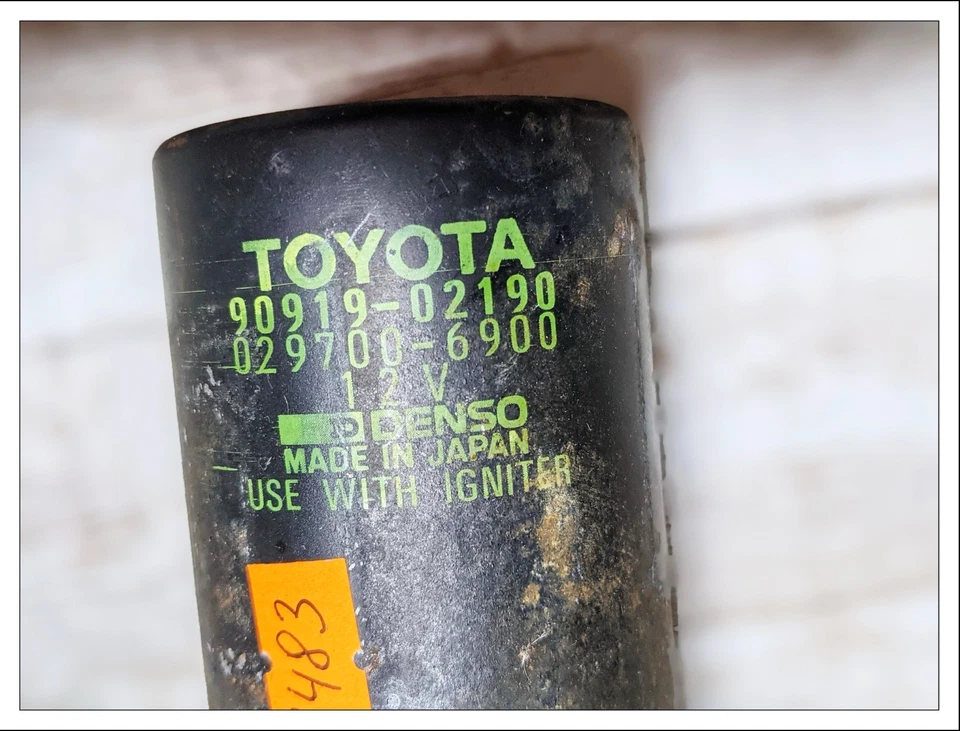 ✅ 1990-1992 Toyota Pickup / 4Runner 22RE Ignition Coil & Igniter 89620-35280 OEM - Image 3 of 4