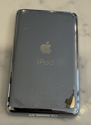 Apple iPod Classic A1238 160 GB - 7th Generation - Silver (MC293LL