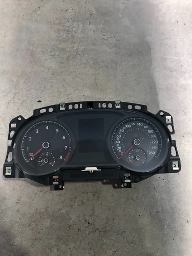 VW GOLF VII 5G1, BQ1, BE1, BE2 Kombiinstrument 5G1920840 1.8 Benzin 34035542