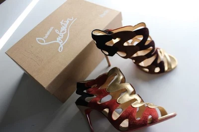 CHRISTIAN LOUBOUTIN Sandales à talons Escarpins T 38 (33282) - Photo 1/4