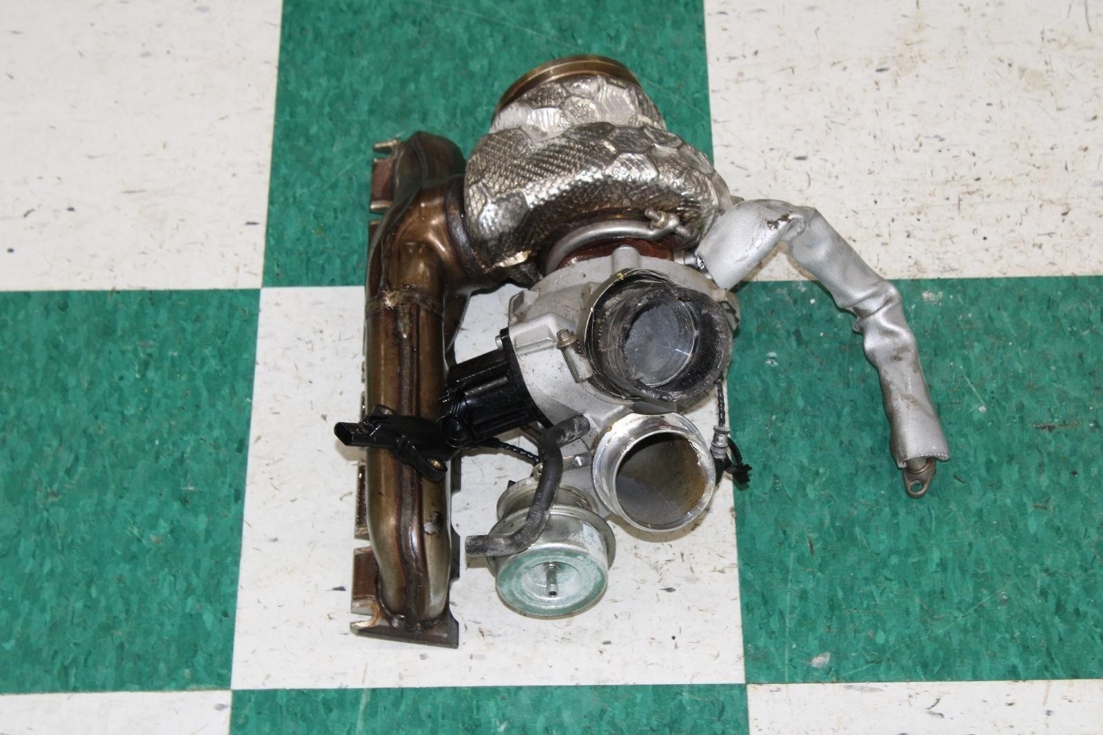 20-23 Continental GT 6.0L Motor Engine Driver Left TurboCharger Turbo Manifold