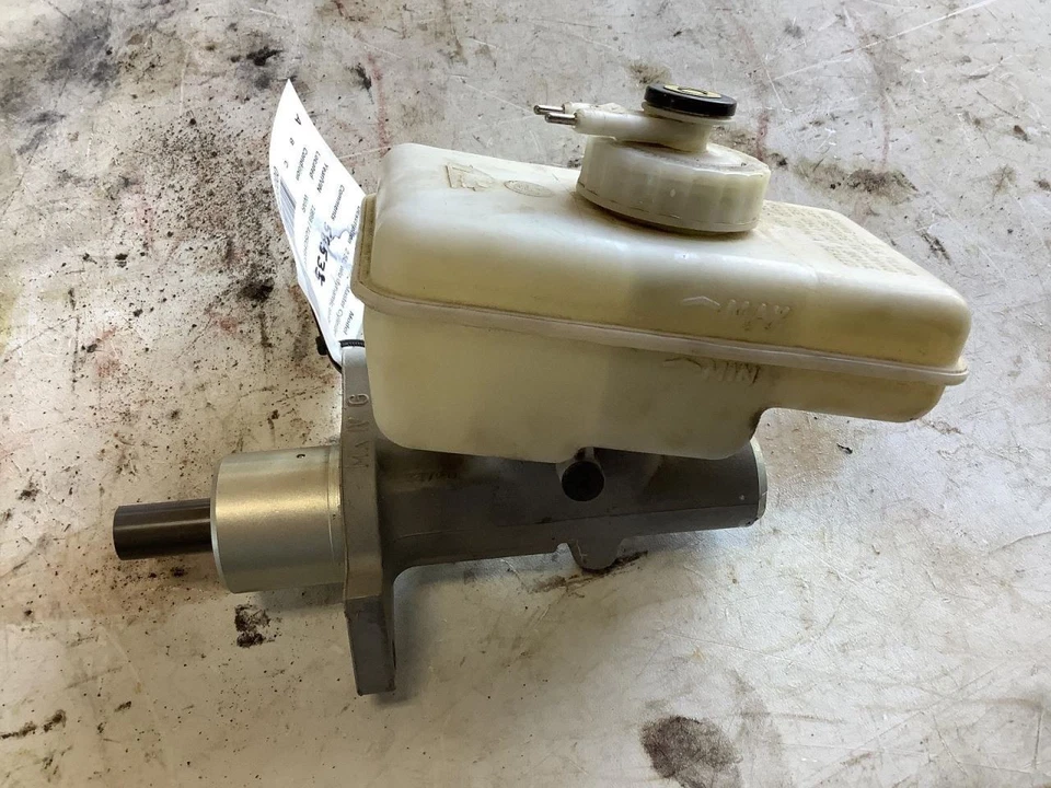 Cilindro maestro de freno compatible con 96-02 BMW Z3 343008 Foto 2 de 2