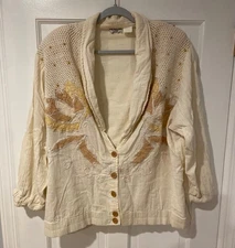 Venezia Vitale Vintage Cream Linen Cardigan with Shawl Collar & Floral Appliques