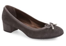 Nib Agl Womens Kristin Bow Tie Grey Suede Leather Block Heel Pump Eur 41us 11 Nib Agl Womens Kristin Bow Tie Grey Suede Leather Block Heel Pump Eur 41us 11