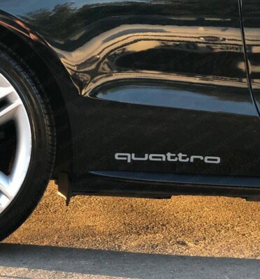 Paar Audi Quattro Seitenrock Aufkleber Aufkleber | S1 S3 S5 TT Q5 Q7 R8 RS3