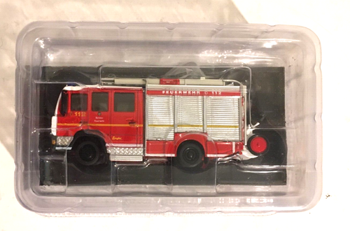 P13 lot de 10 SOLDATS POMPIERS DEL PRADO 1/32 UK ESP ITA ALL BEL