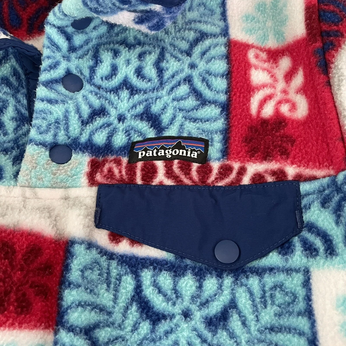 Patagonia Synchilla XXS Red White Blue Mosaic Women Fleece
