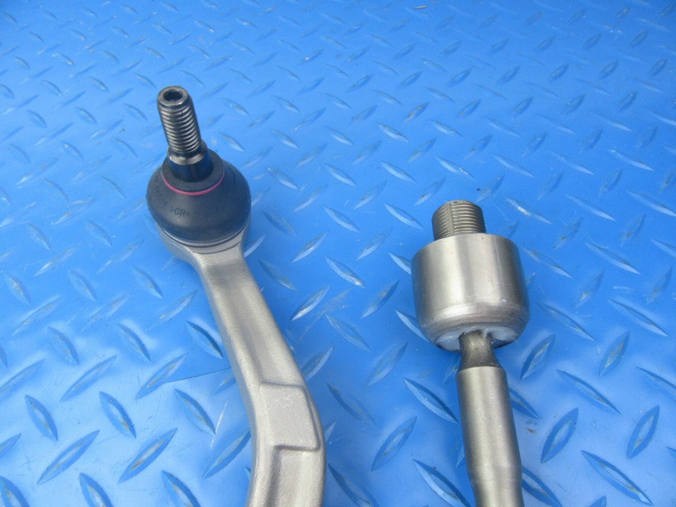 Maserati Ghibli Quattroporte inner and outer tie rod end left right #9001