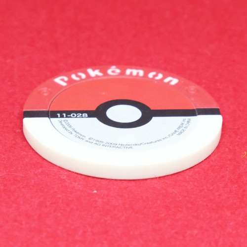 Seviper Pokemon Battrio Coin 11-028 2009 Vintage Rare Nintendo Japanese F/S - Picture 4 of 4