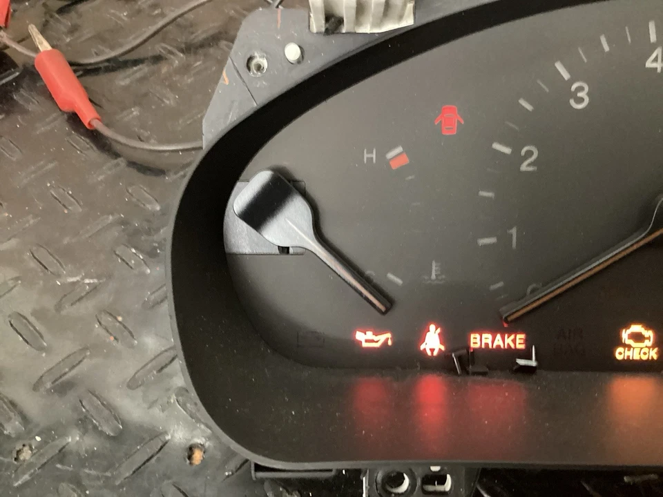 *SOLO PIEZAS* Cuadro de instrumentos velocímetro Lexus ES300 1992-1993 83010-33020 Foto 3 de 4