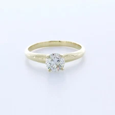 Solitaire Engagement Ring Classic 14K Gold 1.05 CT Round Lab-Grown Diamond J VS1