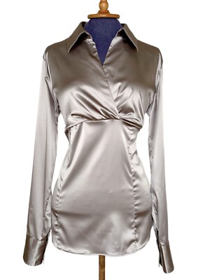 Elegant fitted long sleeve satin blouse size 40 in champagne by Robert Friedman