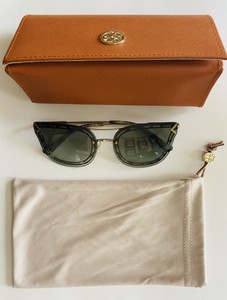 tory burch cat eye