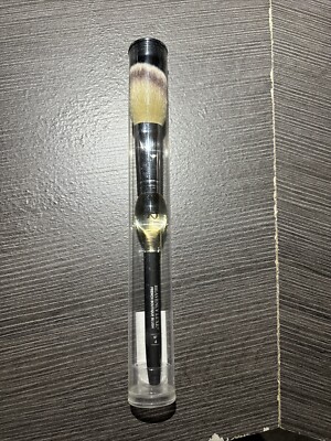 It Heavenly Luxe Complexion Perfection Brush #7-Coneal/All over NEW/ SEALED