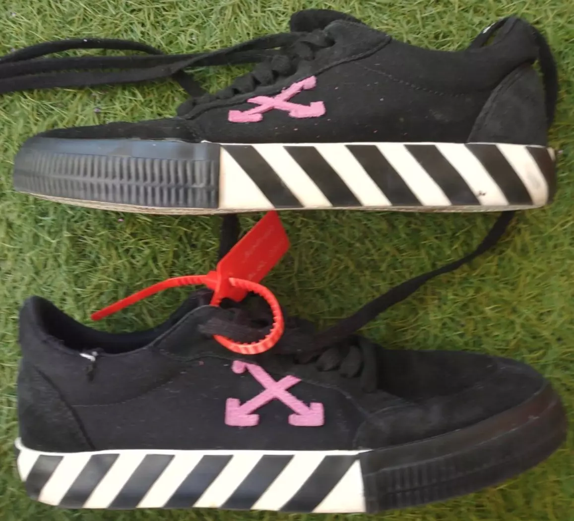 Off-White Virgil Abloh Low Vulcanized Black Purple Canvas Sneakers 2019  Size 43 