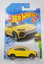 Hot Wheels 2017 Lamborghini Urus HW Exotics 1/10