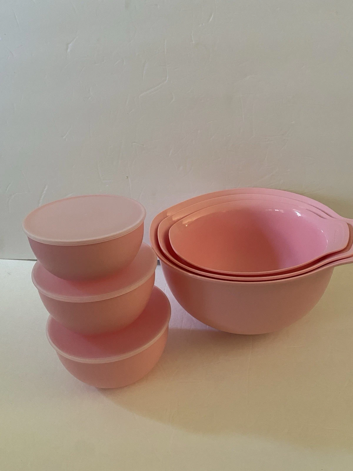Pink KitchenAid Mixing Bowls And Prep Bowls Set Of 11 New
Opens in a new window or tab