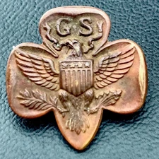Girl Scouts Vintage Collectible Pin Trefoil Copper Bronze Eagle Shield Antique