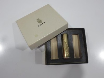 used Coty Creme stick lipstick  tube 24 dreamy pink in a  3 lipstick  Coty box