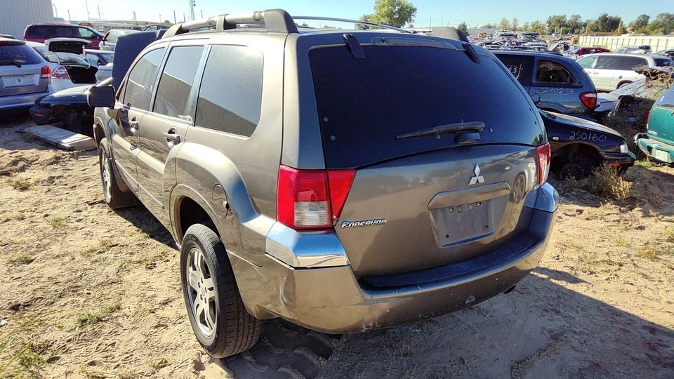 Eje de transmisión trasero Mitsubishi Endeavor 2004-2011 OEM línea de transmisión trasera Mr953165 Foto 4 de 4