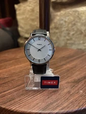 Timex Men's Watch Easy Reader Quartz Silver Dial Black Leather Strap Tw2r500006l