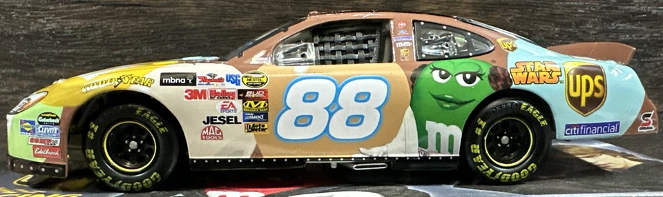 2005 Dale Jarrett #88 UPS M&M’s STAR WARS ROTS Ford 1/24 Action Diecast NASCAR - Image 2 of 4