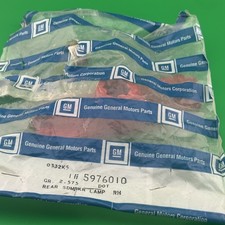 NOS OEM Genuine GM 1993-2002 Chevrolet Camaro Rear Side Marker Right 5976010