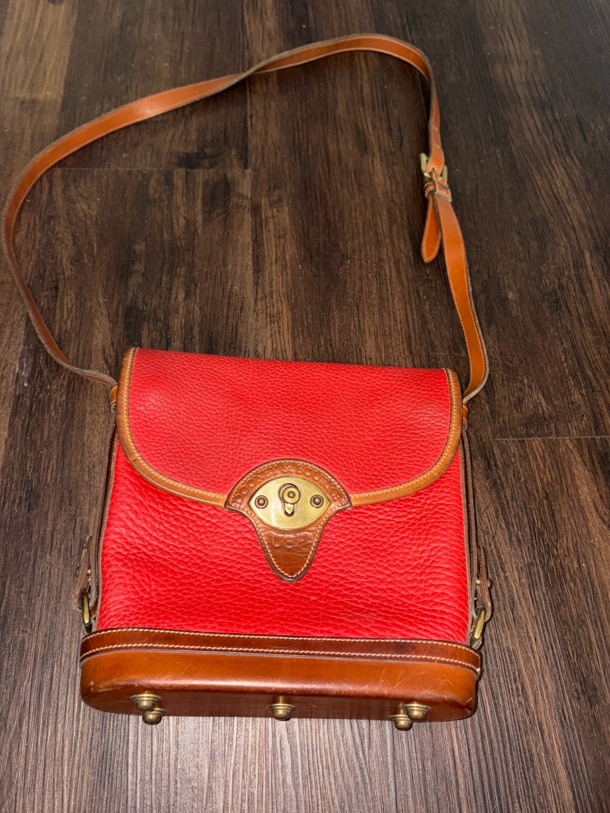 Vintage Dooney & Bourke AWL Calvary Spectator red & Brown Leather Crossbody Bag