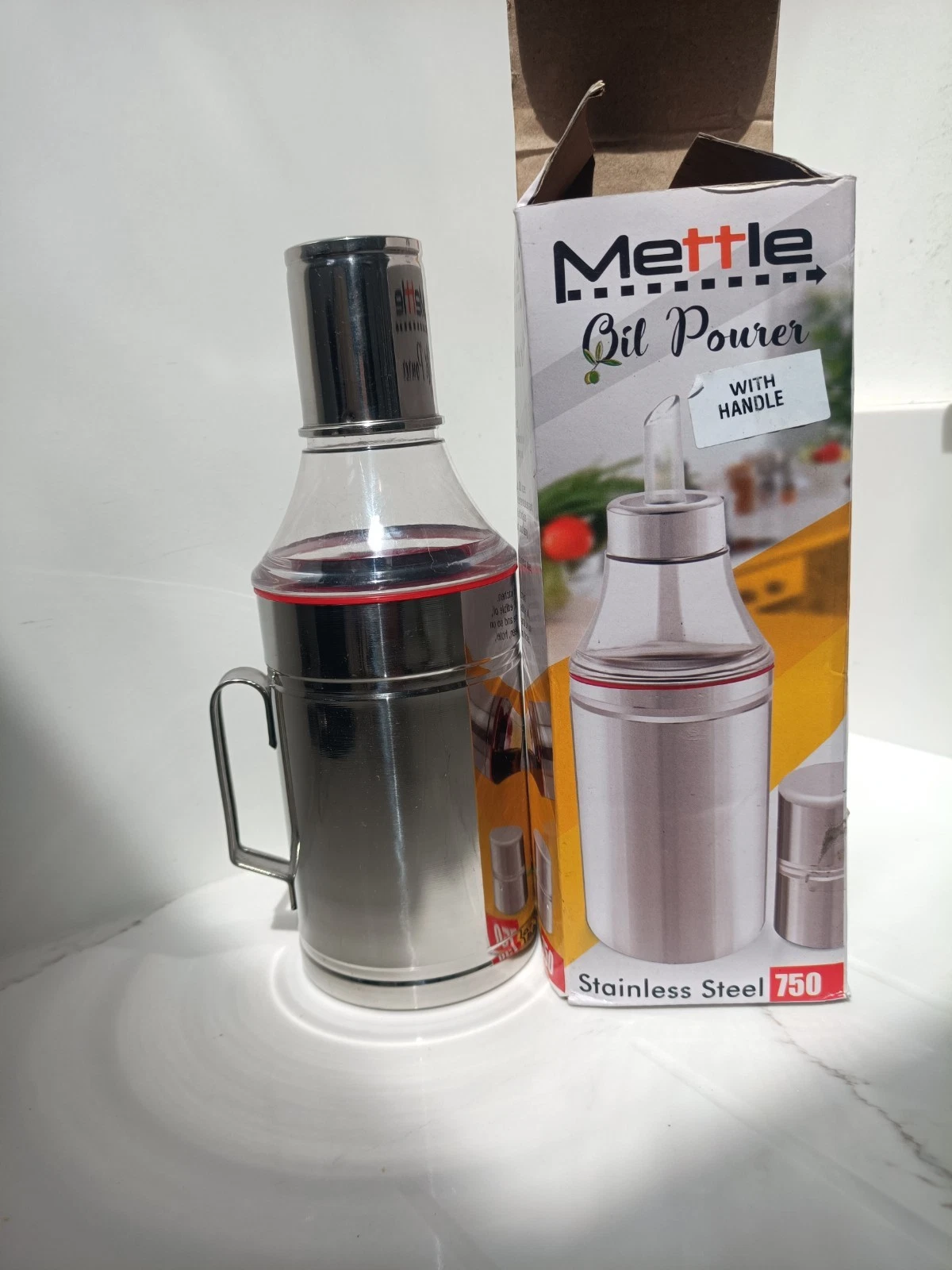 Oil Dispenser With Handle No Drip Oil Storage 1000ml New With Box