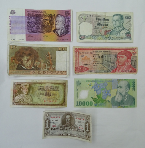 Lot of 7 Foreign Banknotes World Currency Various Countries - Picture 1 of 18