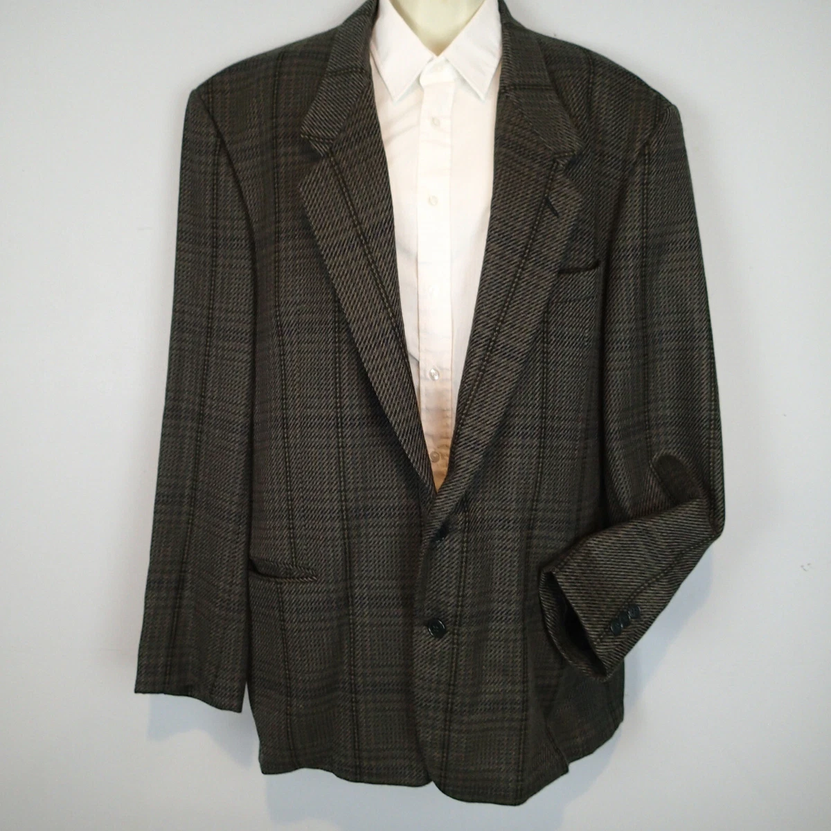 Giorgio armani hot sale le collezioni suit
