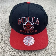 Chicago Bulls Hat Mitchell & Ness NBA Diamond Plate Pro Snapback Black Red Cap