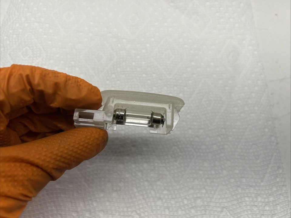 Luz interior OEM PARA MERCEDES-BENZ GL450 GL500 R350 X164 2007-2012 2088200501 Foto 3 de 4