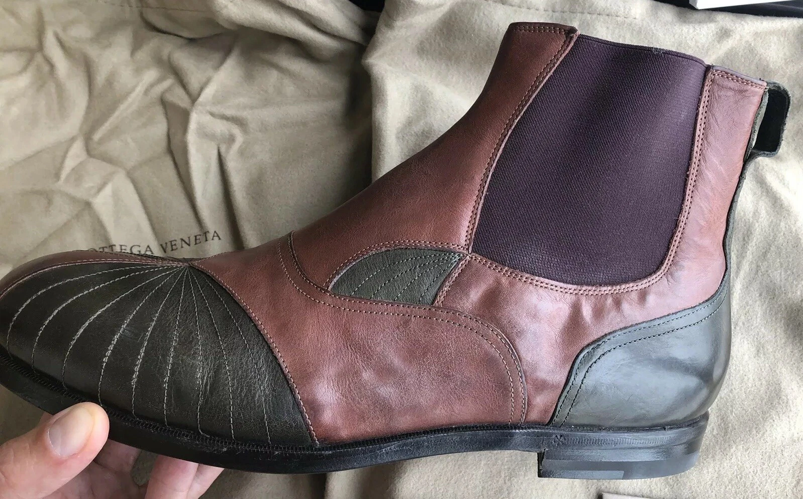 Stivali Chelsea Bottega Veneta Russet in pelle di vitello rustici 43 E 10