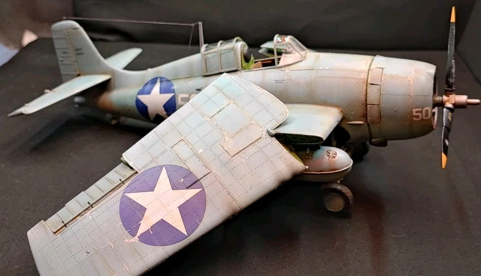 *Construido* 1/32F4f-4 Wildcat Segunda Guerra Mundial Pacific Theater Fighter As Captain Joe Foss Foto 4 de 4